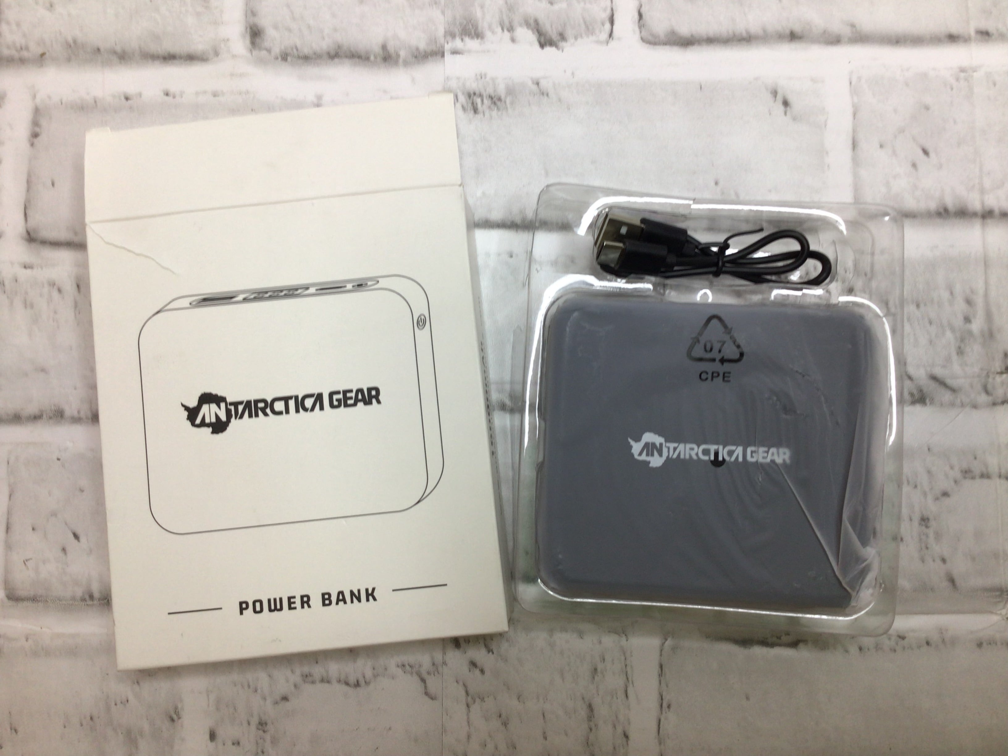 ANTARCTICA GEAR Portable Battery Power Bank 12V 16000mAh *DAMAGED PACKAGING* (8079650783470)